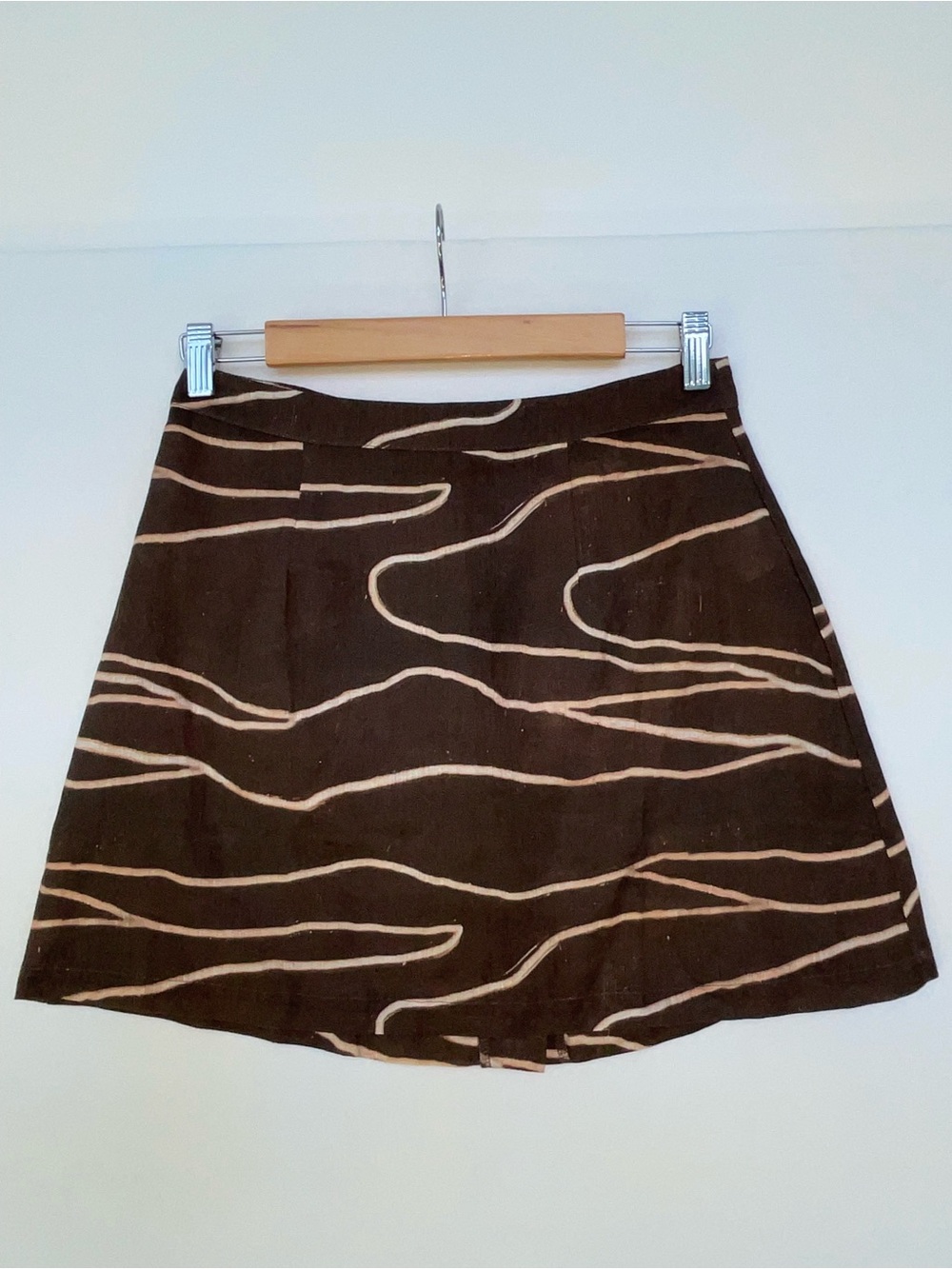 VRG GRL Linen Brown Mini Skirt with Cream Wave Print